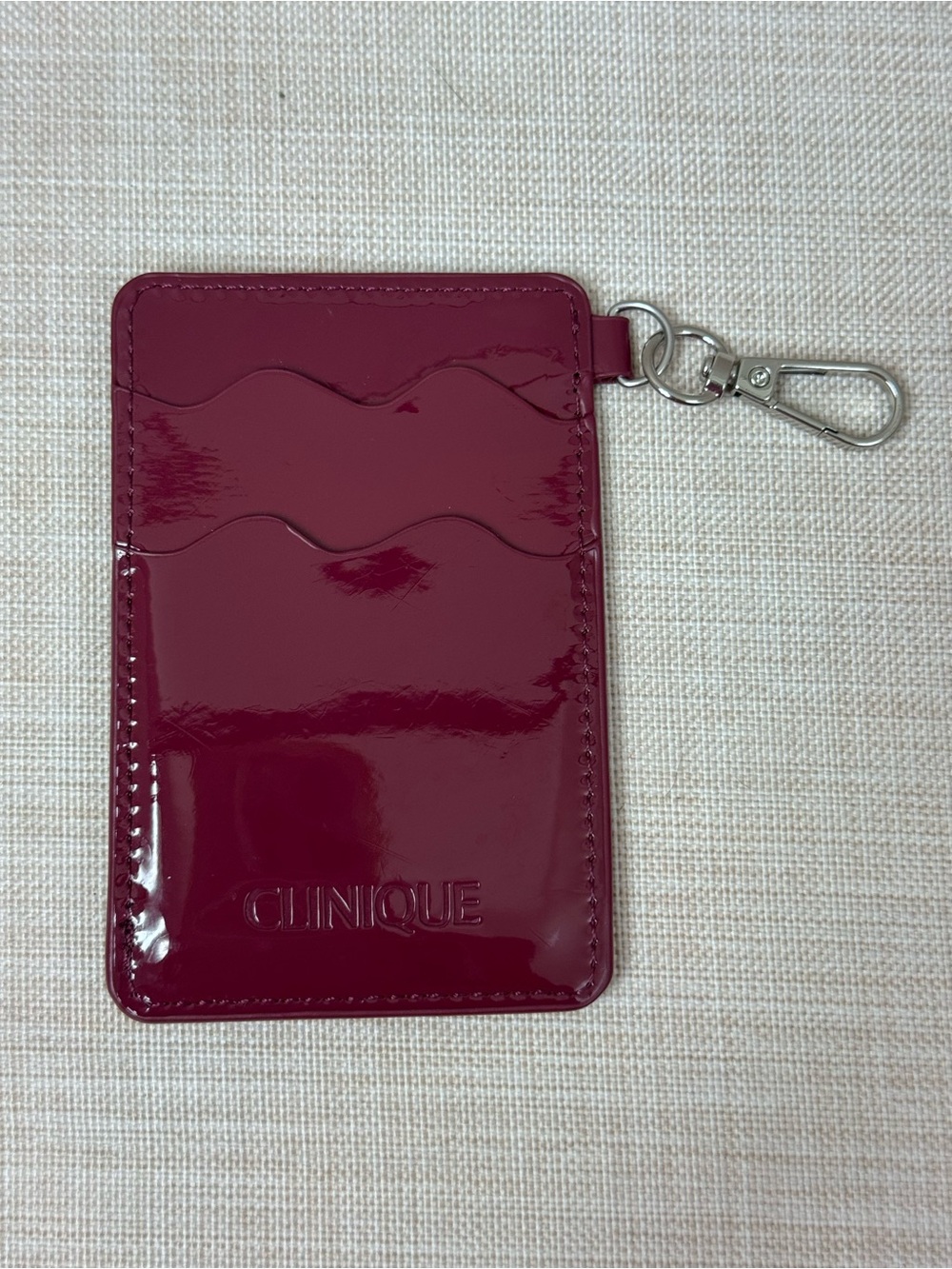 Clinique Glossy Patent Card Holder Key Clip - Berry